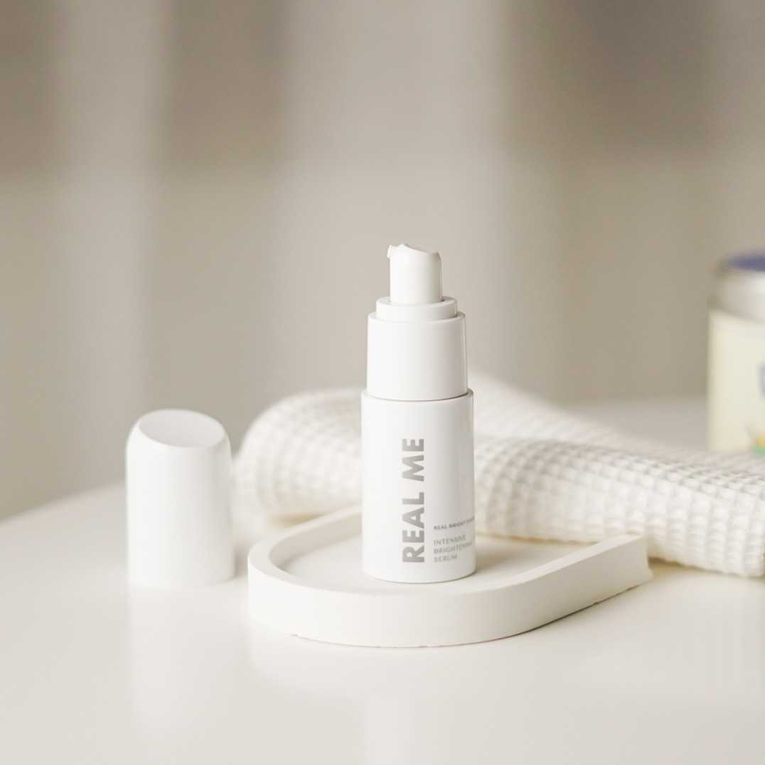 REAL  BRIGHT SERUM