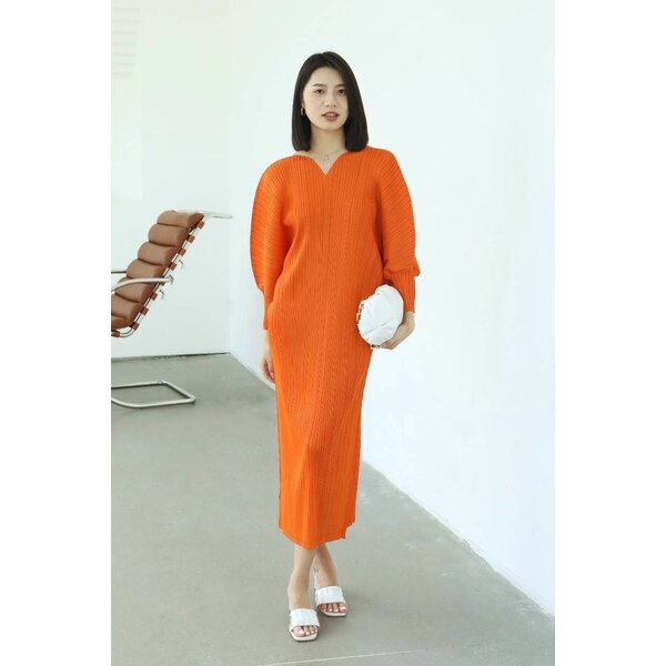 2MUAY รุ่น GJO2903 เดรสผู้หญิง เดรสพลีทคุณภาพ 9สี FREE SIZE HEART NECK VOLUMESLEEVE PLEATED DRESS