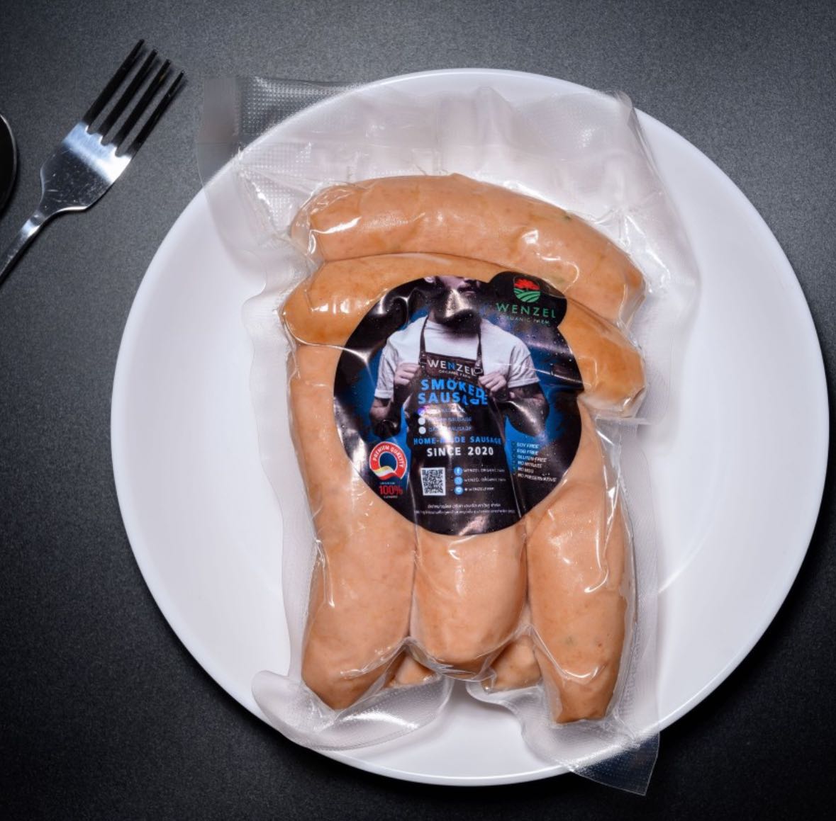 Pre-order ไส้กรอกรมควัน พริกสด 500 g / pack สั่งวันนี้ รอบส่ง พฤหัส 2 เม.ย.