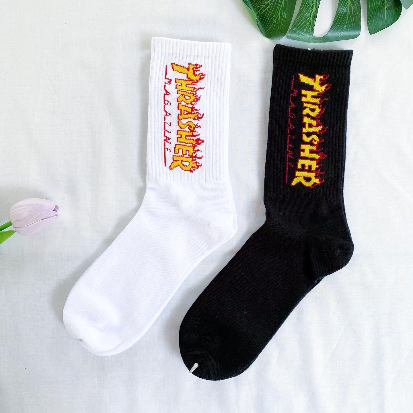 Thrasher sock ถุงเท้าสตรีท ถุงเท้าข้อยาว พร้อมส่ง‼️