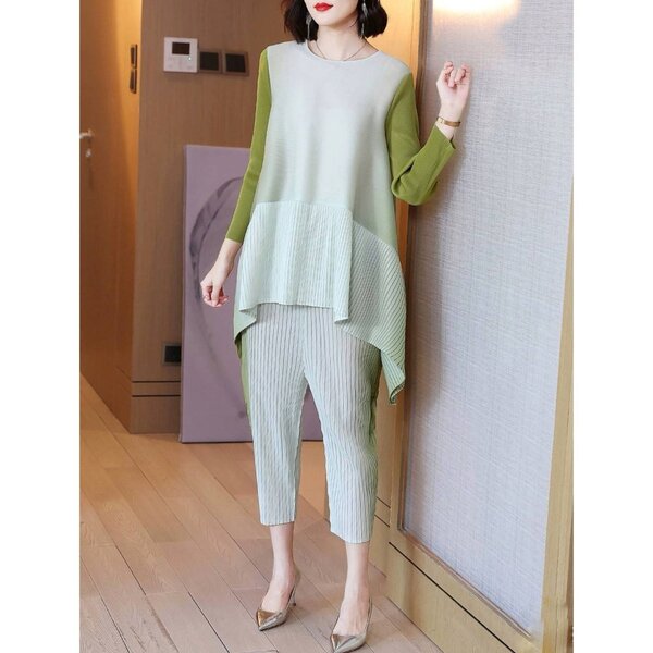 2MUAY รุ่น CX328 เซ็ตพลีทคุณภาพ สีเขียว FREE SIZE EASY GRADIENT PLEATED SET
