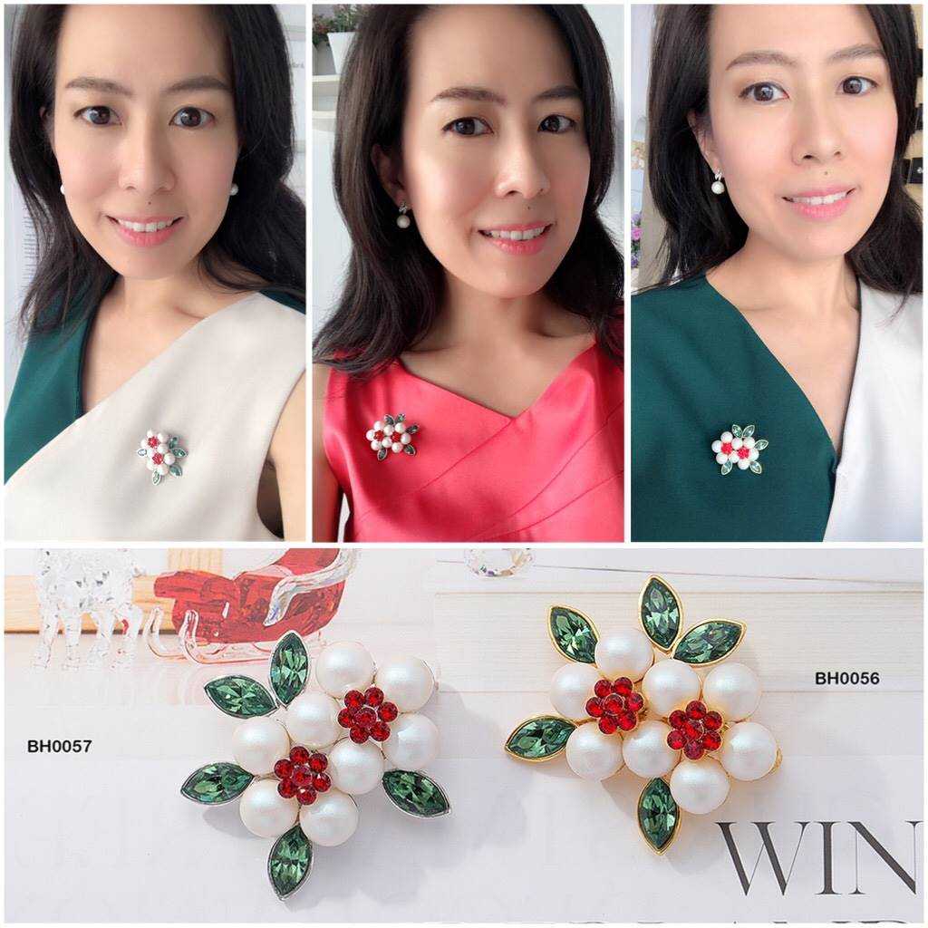 Christmas Twin Flower Brooch