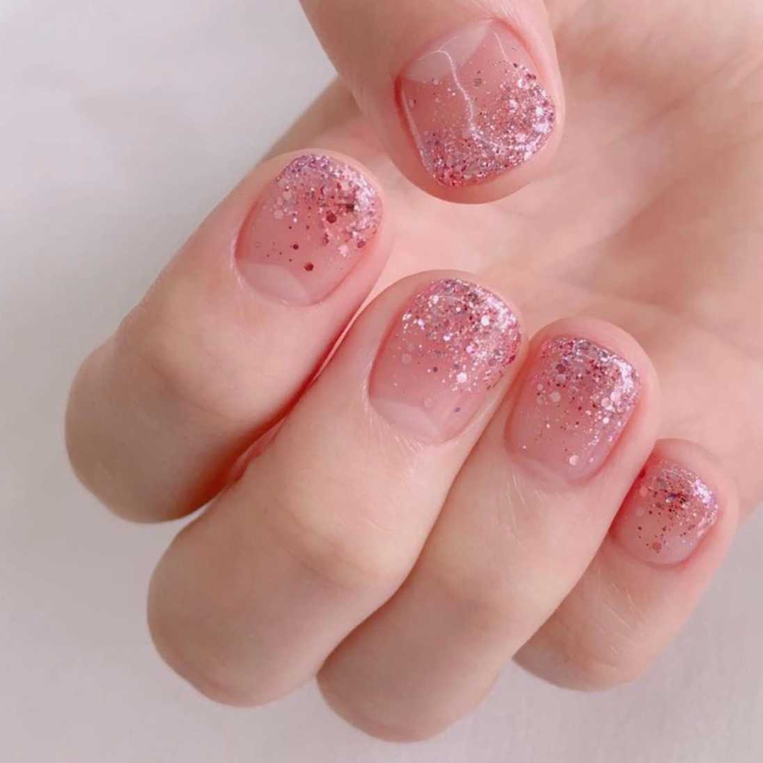 Rada Nail แบบกากเพชร (22 สี)