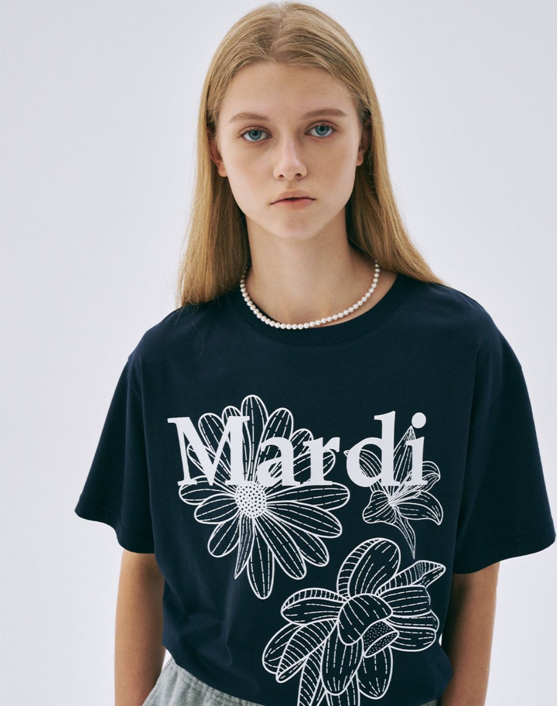 TSHIRT TRIPLE FLOWER_NAVY WHITE