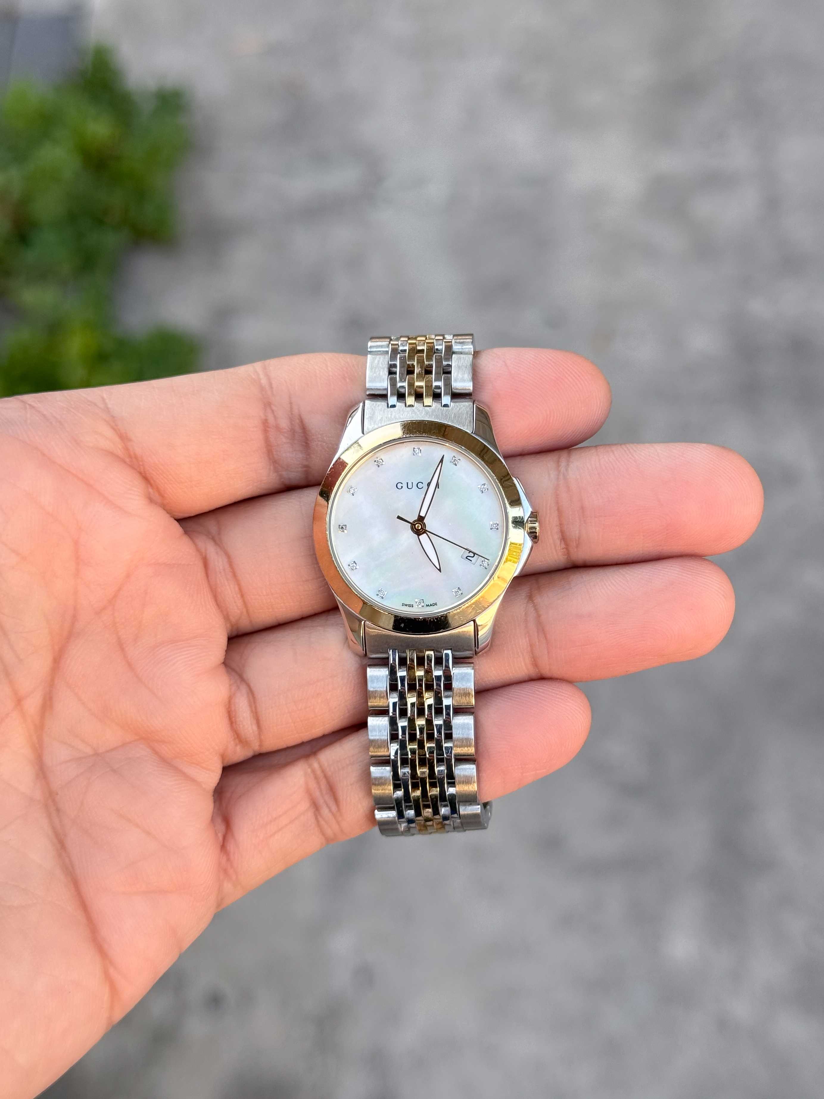 Gucci G-Timeless 126.5 2tone Diamond Lady Size Quartz