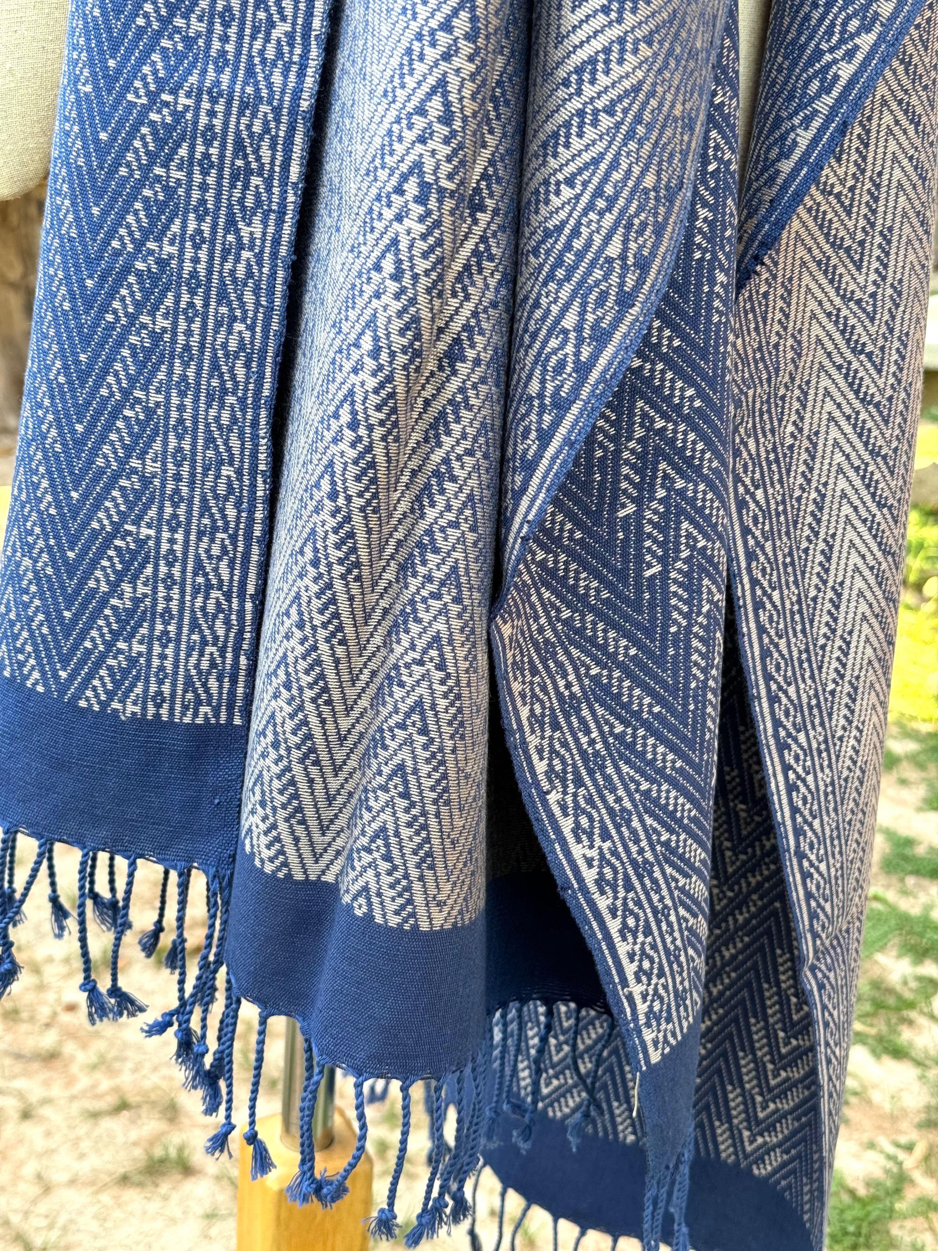 ผ้าคลุมไหล่ Shawl