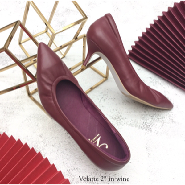 ทรงปกติ เปลี่ยนไซส์ได้-ไม่รับคืน รุ่นขายดี Zenachoo Velarie2 สูง 2 นิ้ว สี Wine รองเท้าหนังแกะแท้...