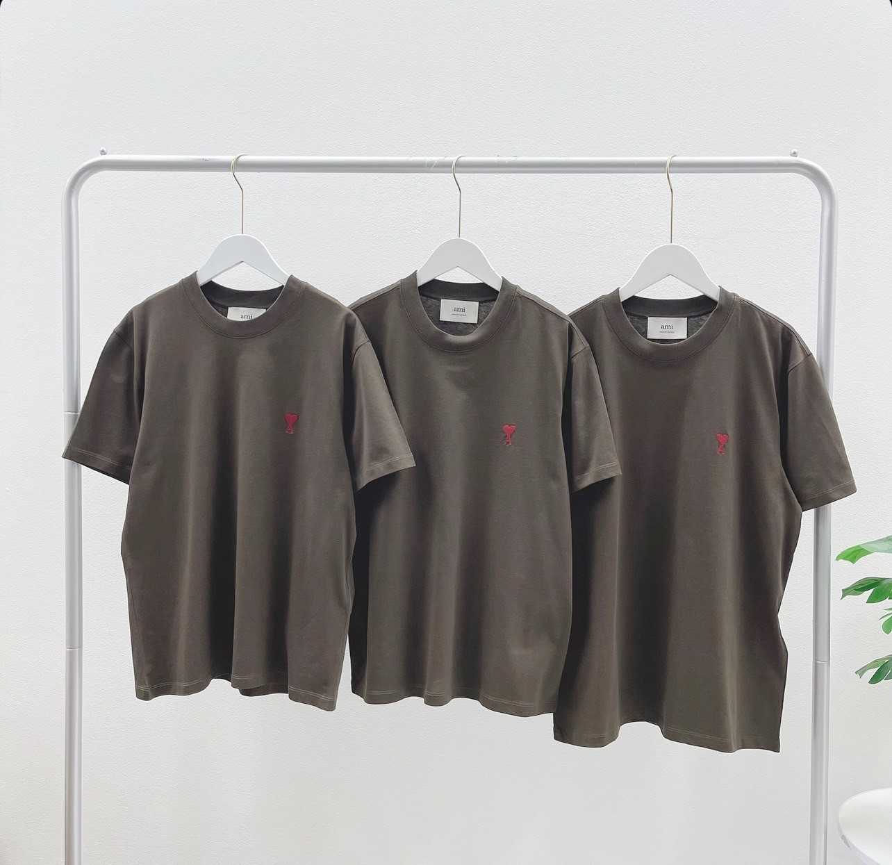 Ami Paris T-Shirt (Brown) New Collection