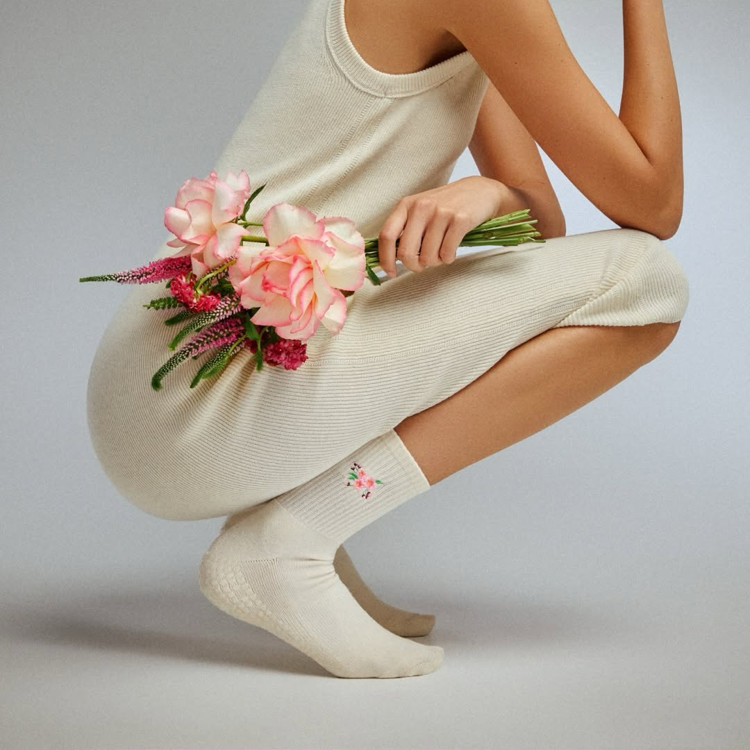 Crew Grip Socks - Cherry Blossom Ivory