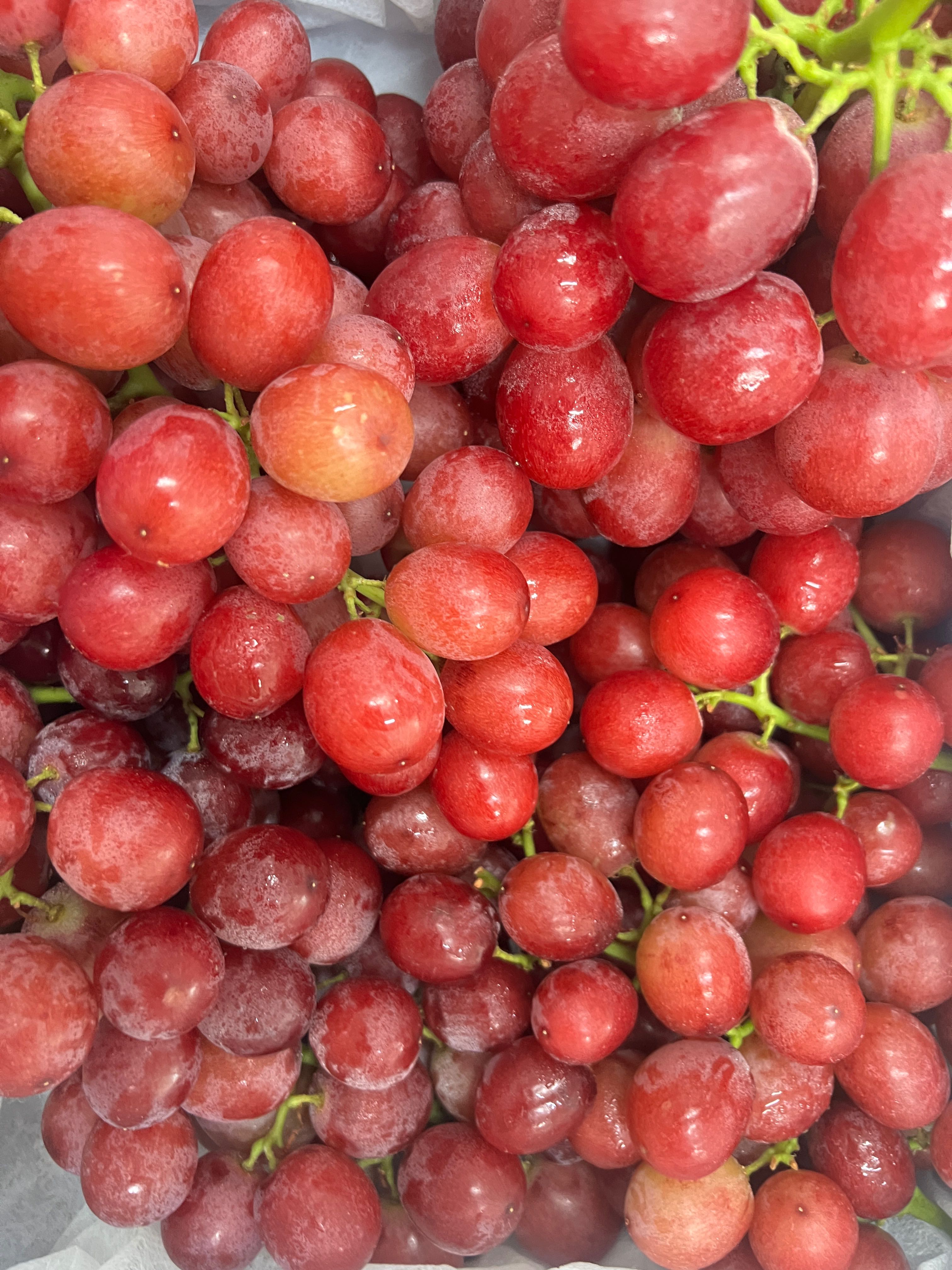 องุ่นแดงไร้เมล็ด(กลิ่นลิ้นจี่) 400g. Seedless Red Grapes (Lychee Aroma) 400g