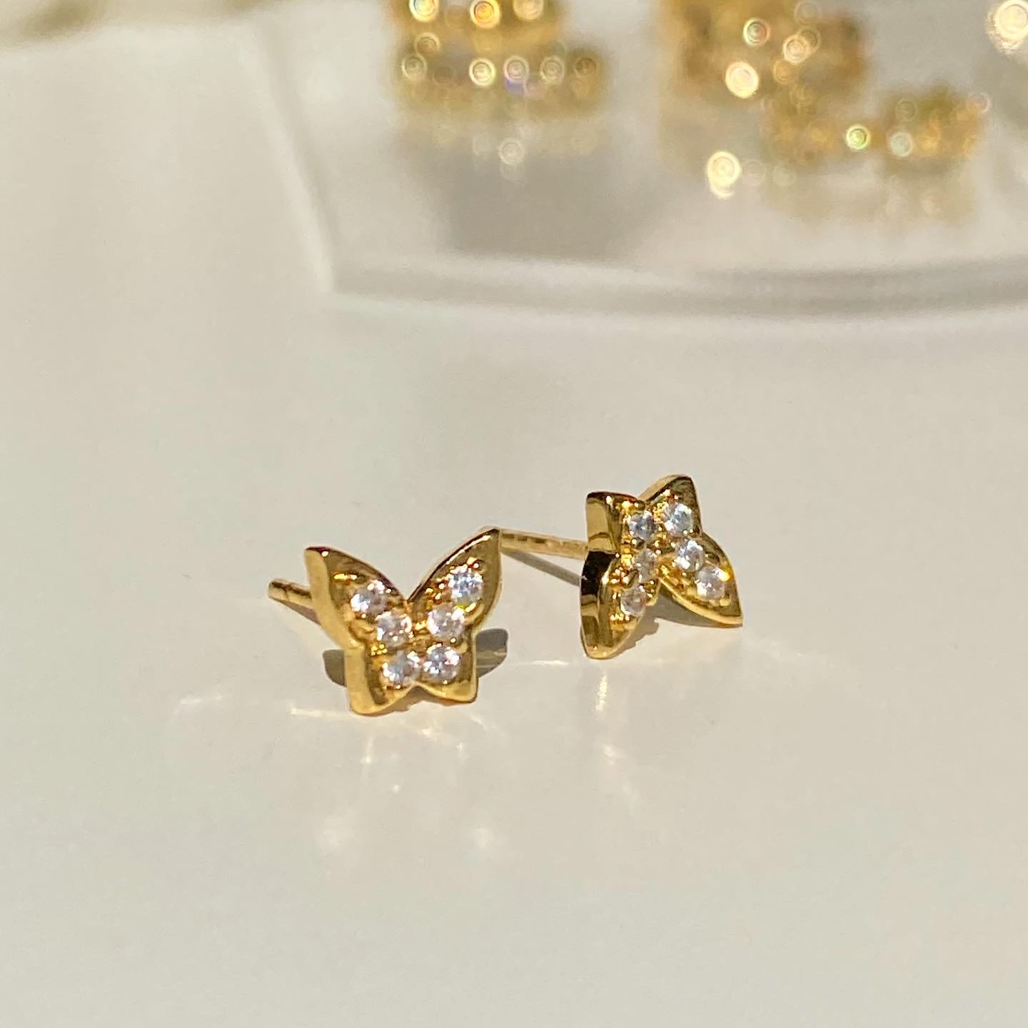 Butterfly stud