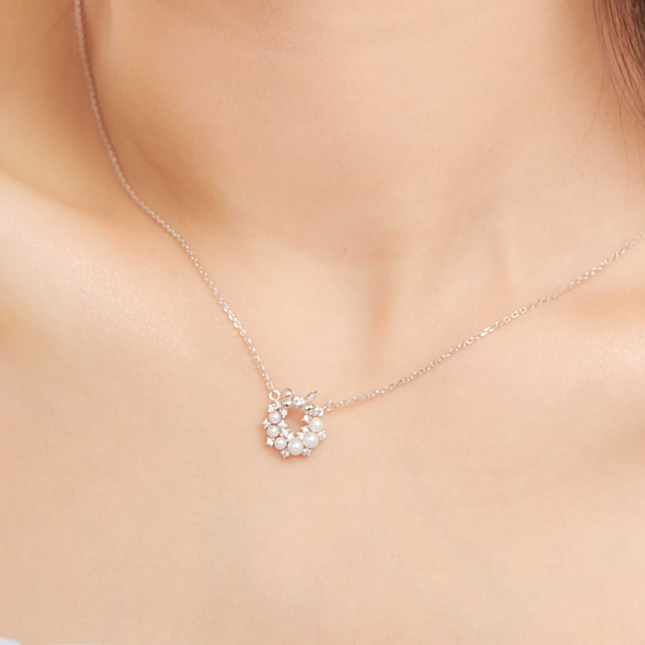 SHOLYN สร้อยคอ พร้อมจี้ Pearl Bouquet เงินแท้ 925