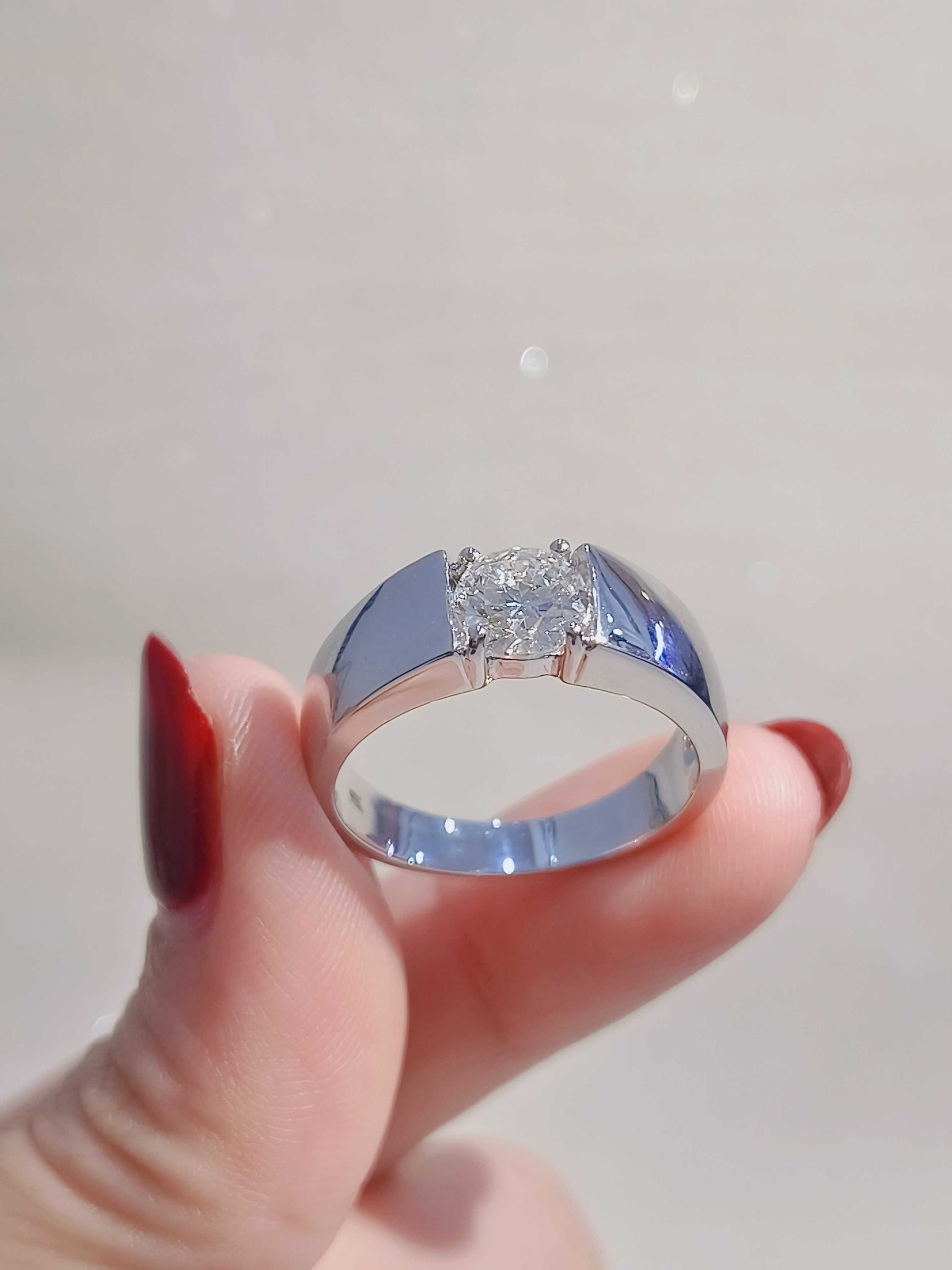 แหวนผู้ชาย D 1.0ct (9k)