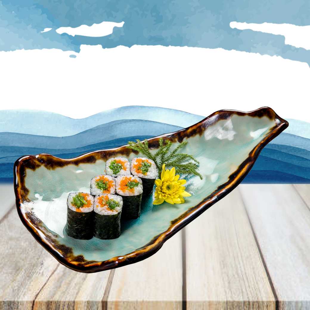 Chuka Ebiko Maki	ข้าวห่อสาหร่าย ยำสาหร่าย ไข่กุ้ง