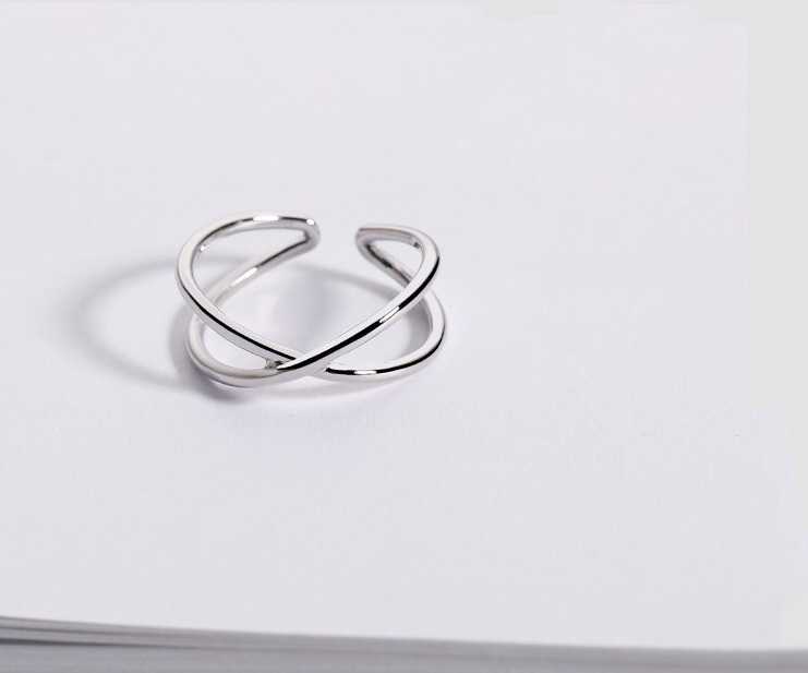 earika.earrings - cross ring แหวนเงินแท้ ฟรีไซส์ปรับขนาดได้