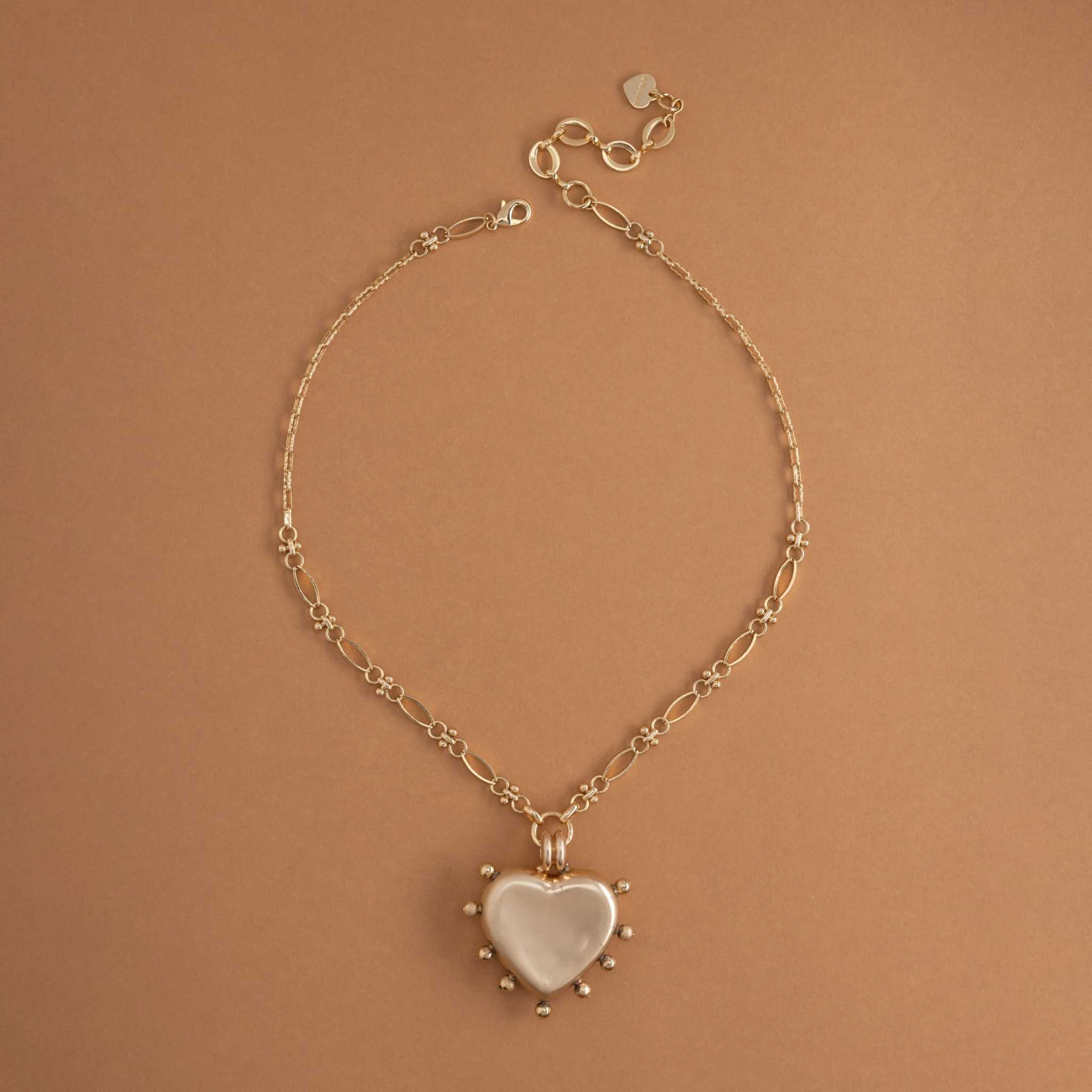GOLD HEART PENDANT NECKLACE