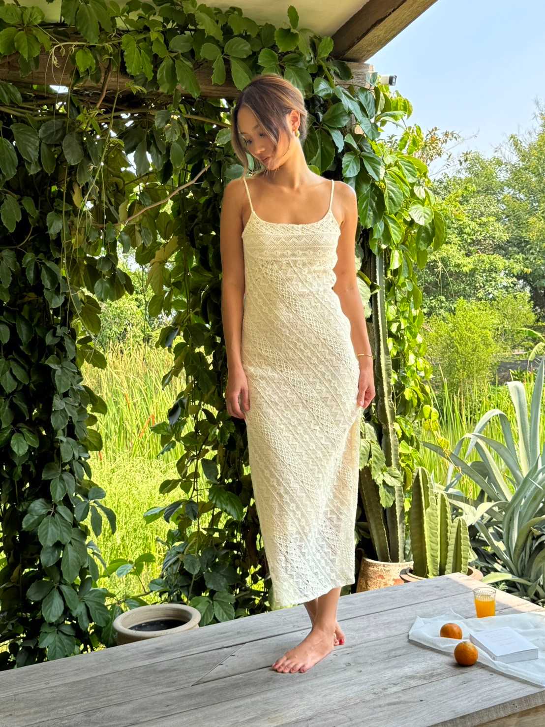 Weekend begins -  Curva lace dress