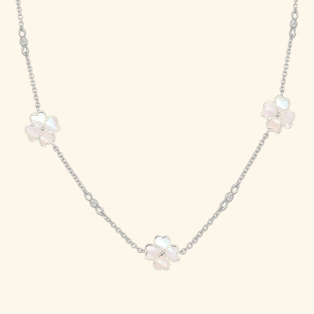 สร้อยโชคเกอร์คริสตัลเปลือกมุก ใบโคลเวอร์ S925 (Lucky Pearls Clover Choker)