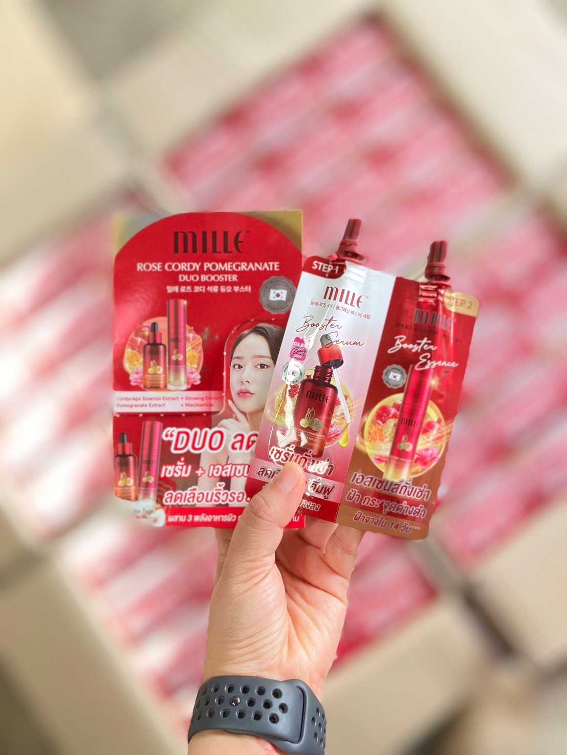 [กล่อง x6ซอง] MILLE ซองคู่เซรั่ม เอสเซ้นส์ ลดริ้วรอย ROSE CORDY POMEGRANATE DUO BOOSTER 4G.+4G.