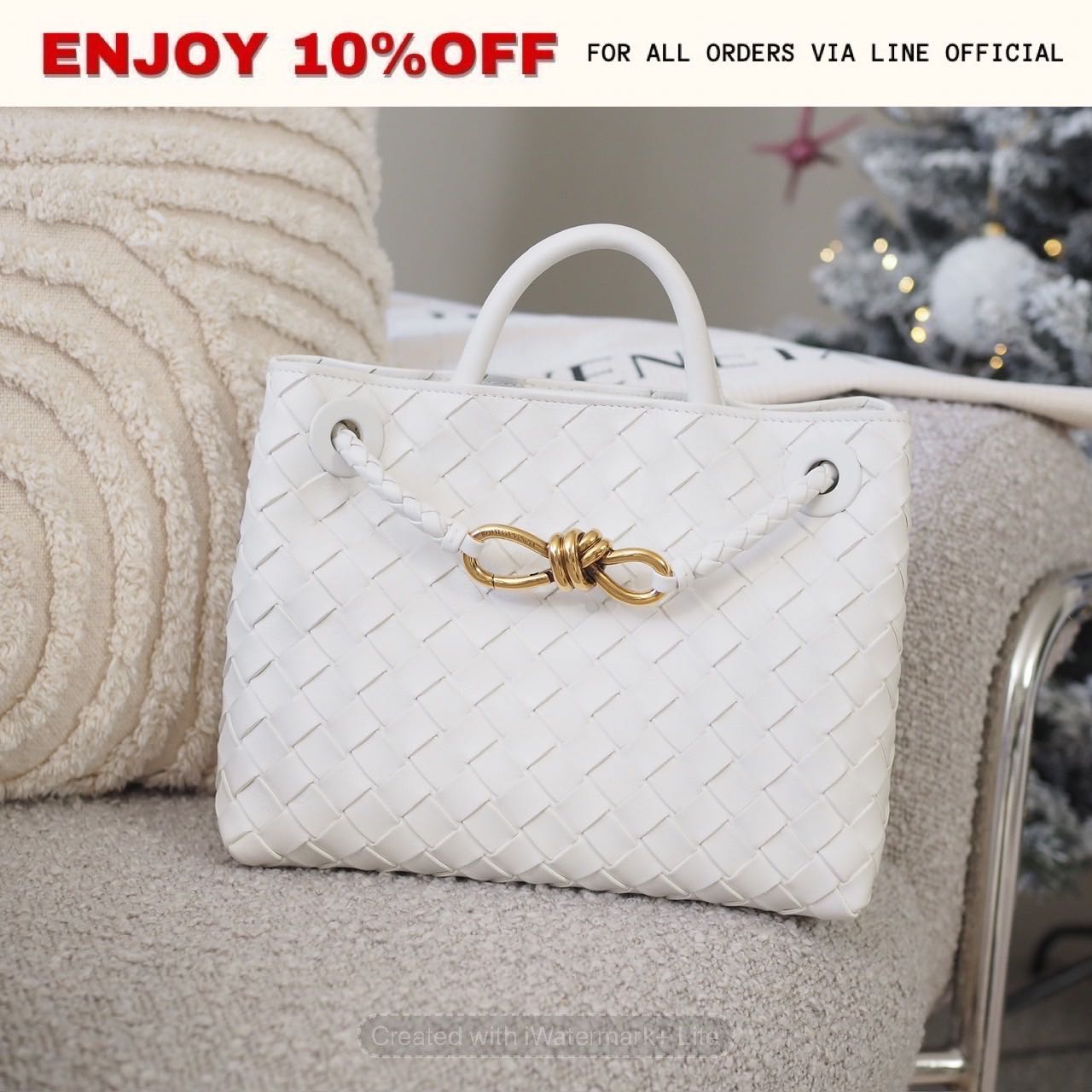 NEW! BOTTEGA VENETA Small Andiamo สี White GHW | Bag