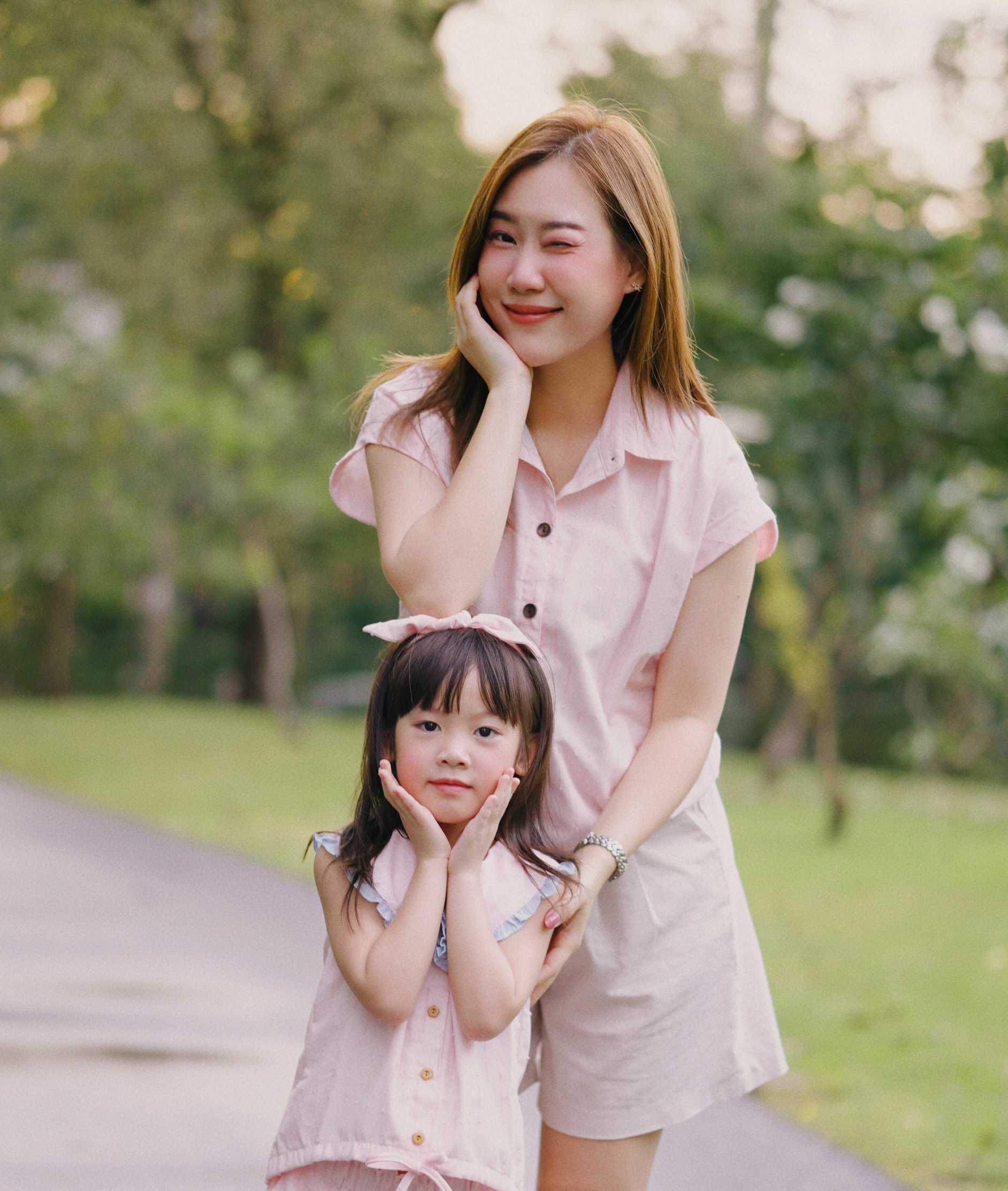 Raindrops Pink MOM Shirt (พร้อมส่ง)