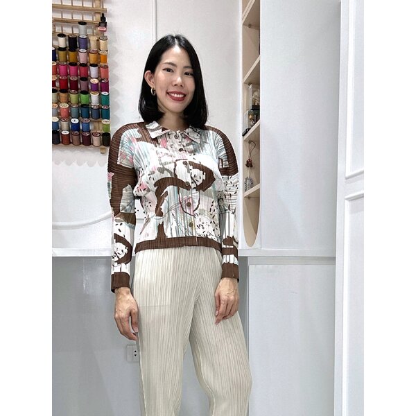 ปรับราคาลง!! 2MUAY รุ่น GJO5342 เสื้ออัดพลีทคุณภาพ BUTTON FRONT PRINTED PLEATED TOP 4 สี FREE SIZE