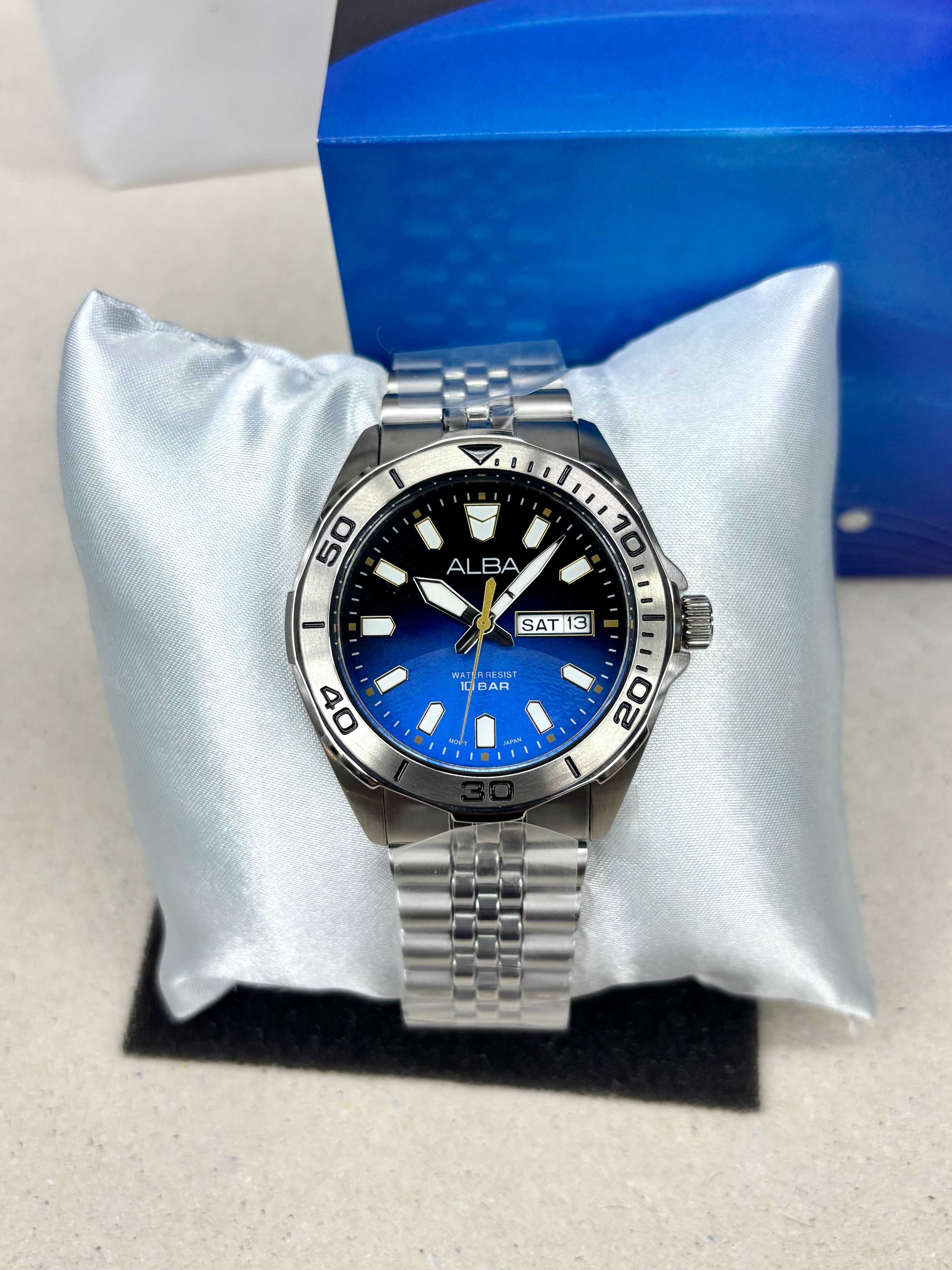 ALBA Sportive 'The Color of Planet' นาฬิกาข้อมือผู้ชาย รุ่น AV3589X Neptune (ดาวเนปจูน)