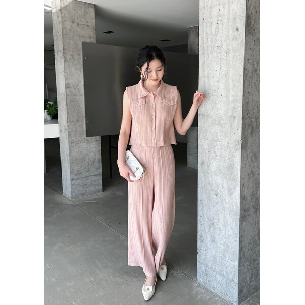 2MUAY รุ่น GJO1795 /GJO2030-9 เซ็ตพลีทคุณภาพ ผ้าMatted SLEEVELESS COLLAR BUTTON FRONT PLEATED SET...
