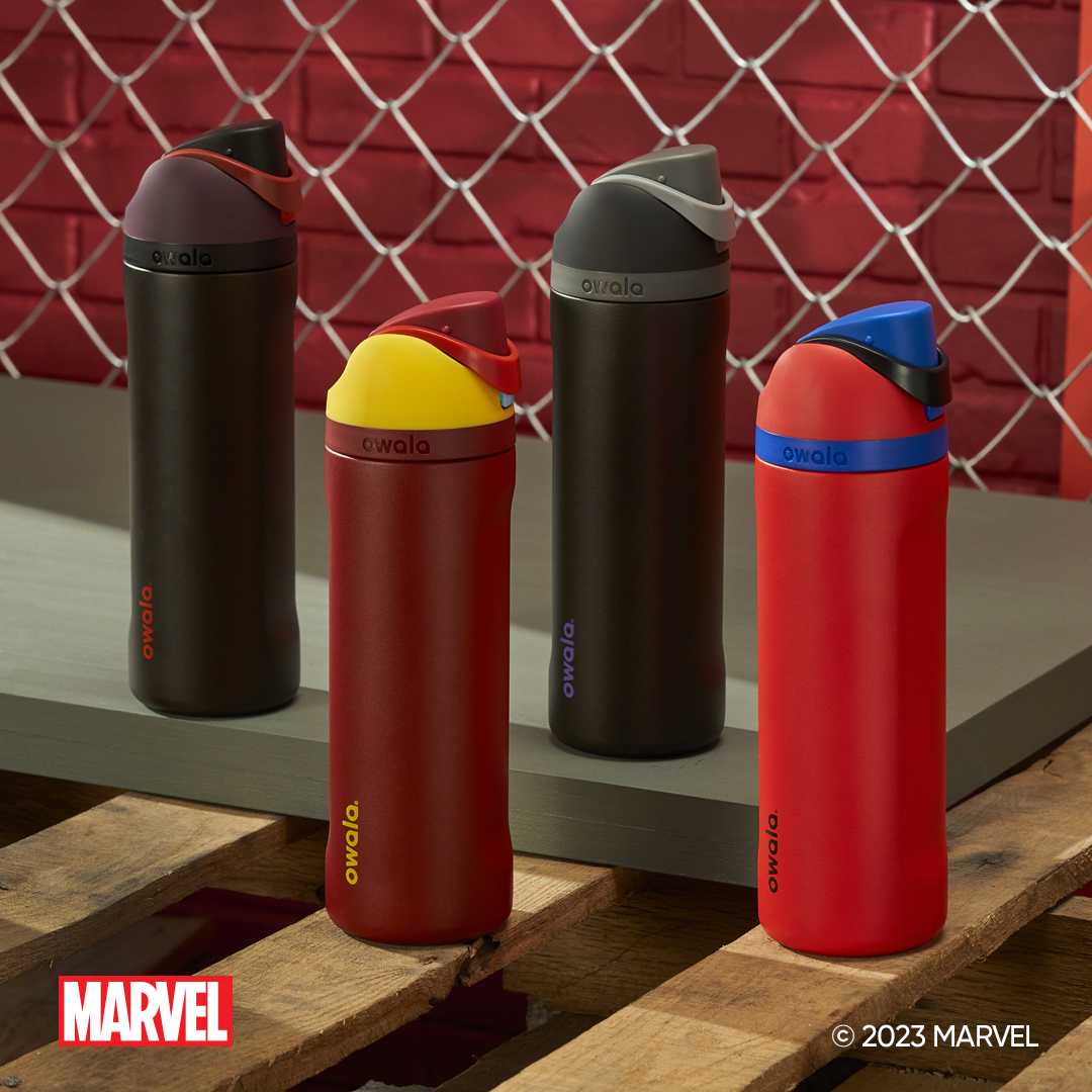 :: Pre-Order :: Owala x Marvel FreeSip Insulated Stainless Steel Water ขนาด 24oz จากอเมริกา