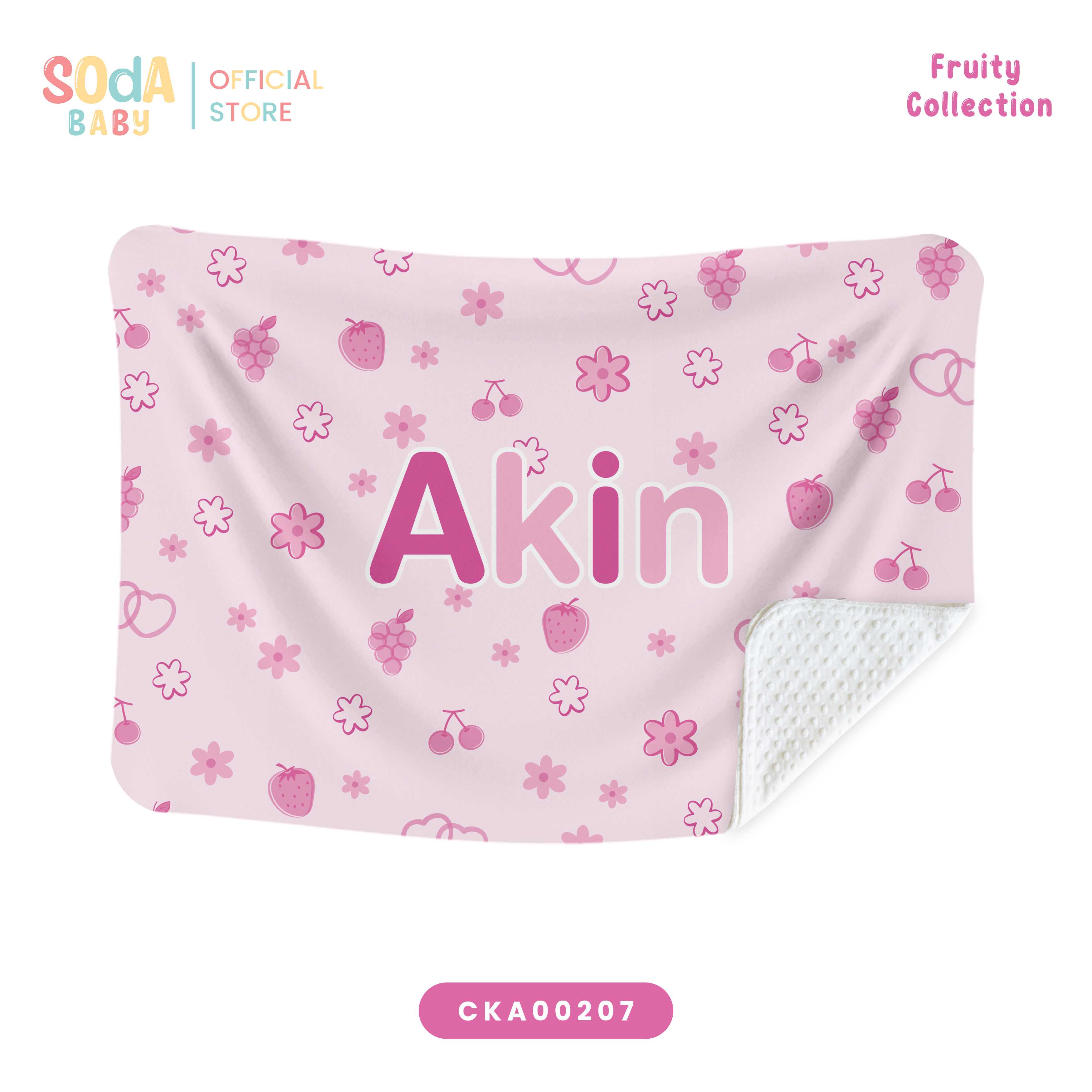 ผ้าห่มเด็ก ใส่ชื่อได้ ลาย Berry family 🍒 Fruity Collection รหัส CKA00207  #ผ้าห่ม #SOdAbaby