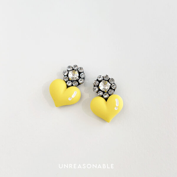 ต่างหูหัวใจ สีเหลือง ต่างหูคลิป ต่างหูก้านเงินแท้ น้ำหนักเบา UA0999-04 Unreasonable Accessories