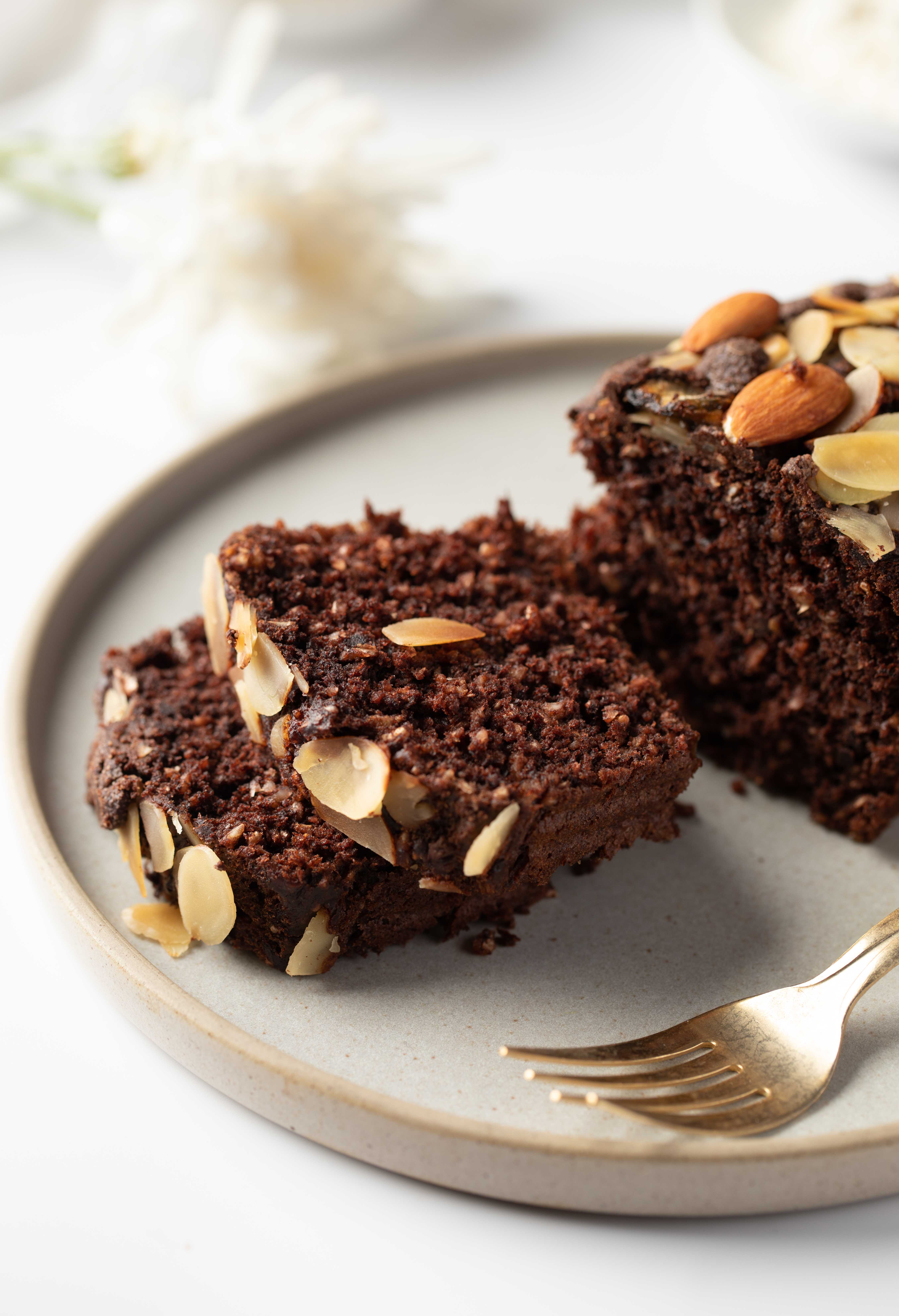 คลีนHEALTHY BANANA CAKE   :  DARK CHOCOLATE ALMOND (No Sugar Added)