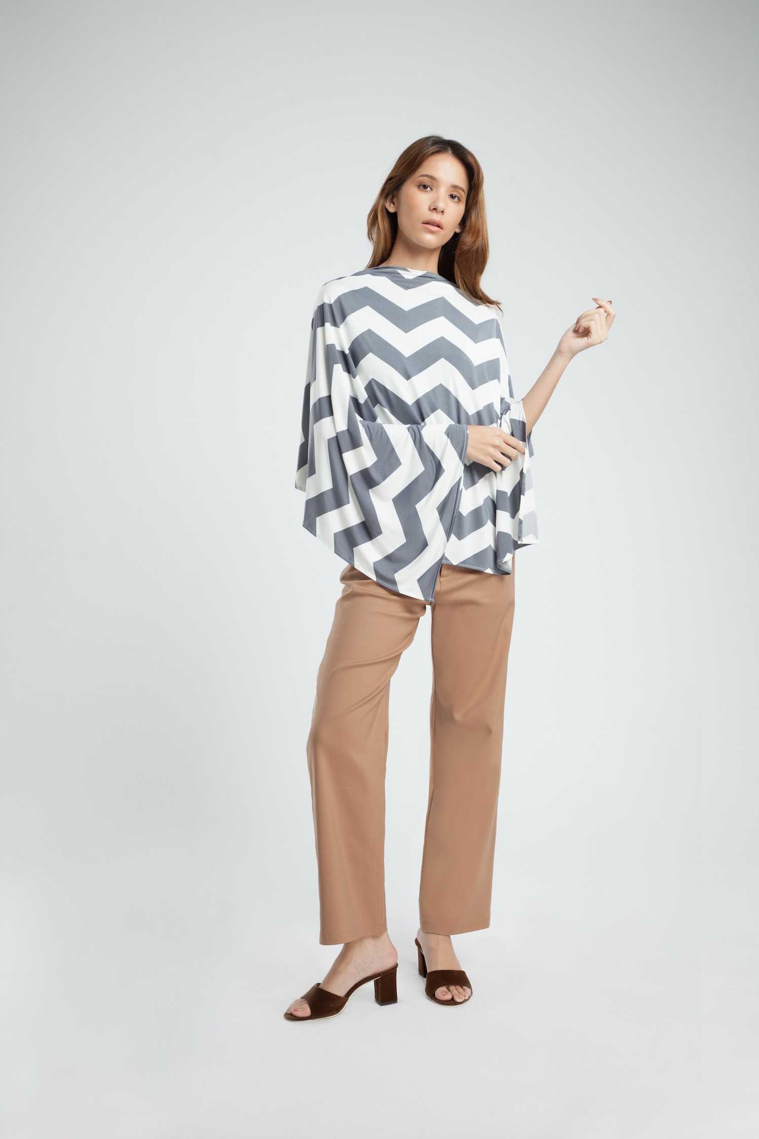 QueenCows เสื้อให้นม CoCo Stretch Ponchos (Gray)