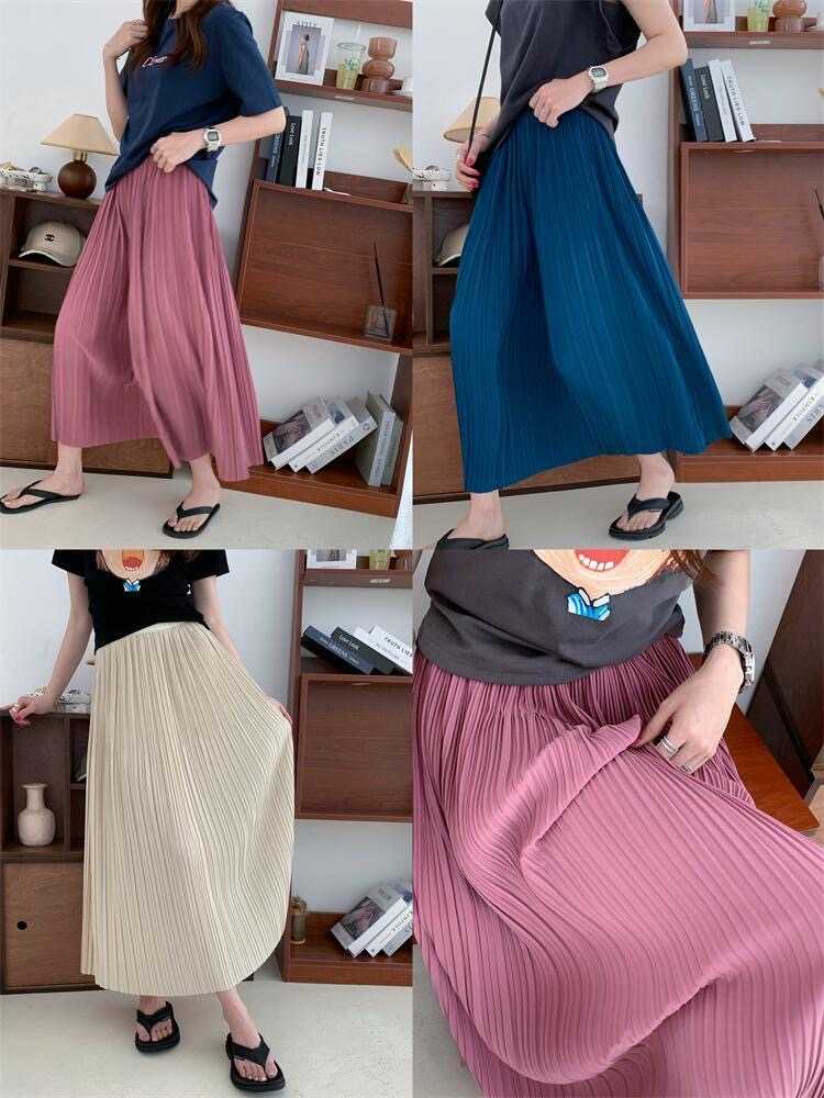 SAY APPAREL: Classy pleated skirt