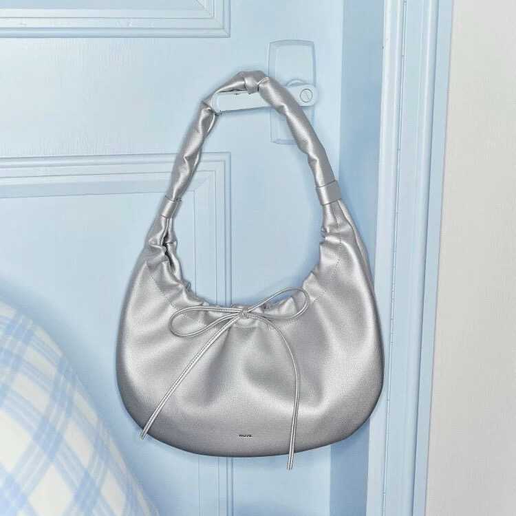 MUVA | bow bag (preorder 7-14 days)