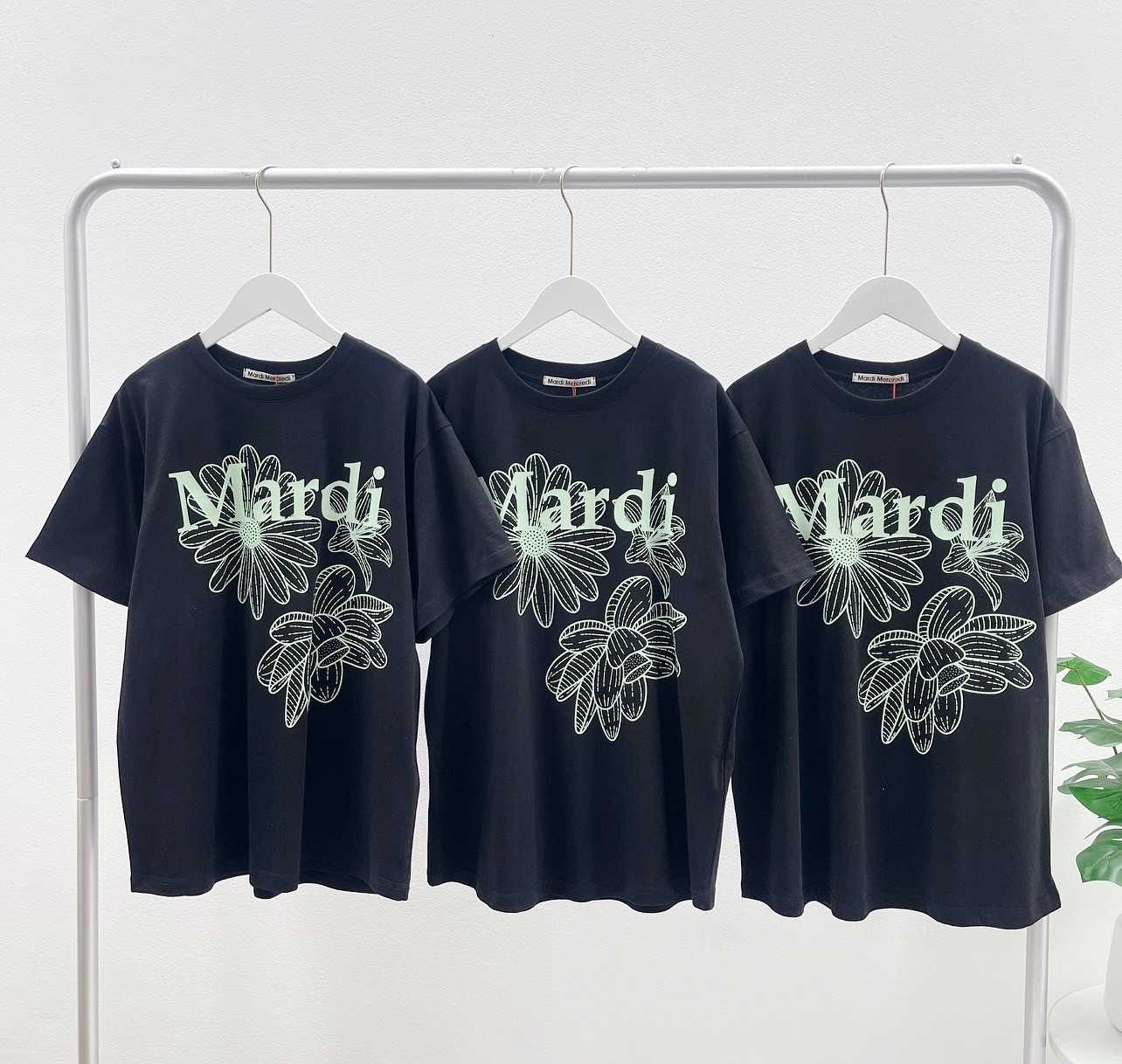 Mardi Triple Flower T-Shirt (Black/Mint)