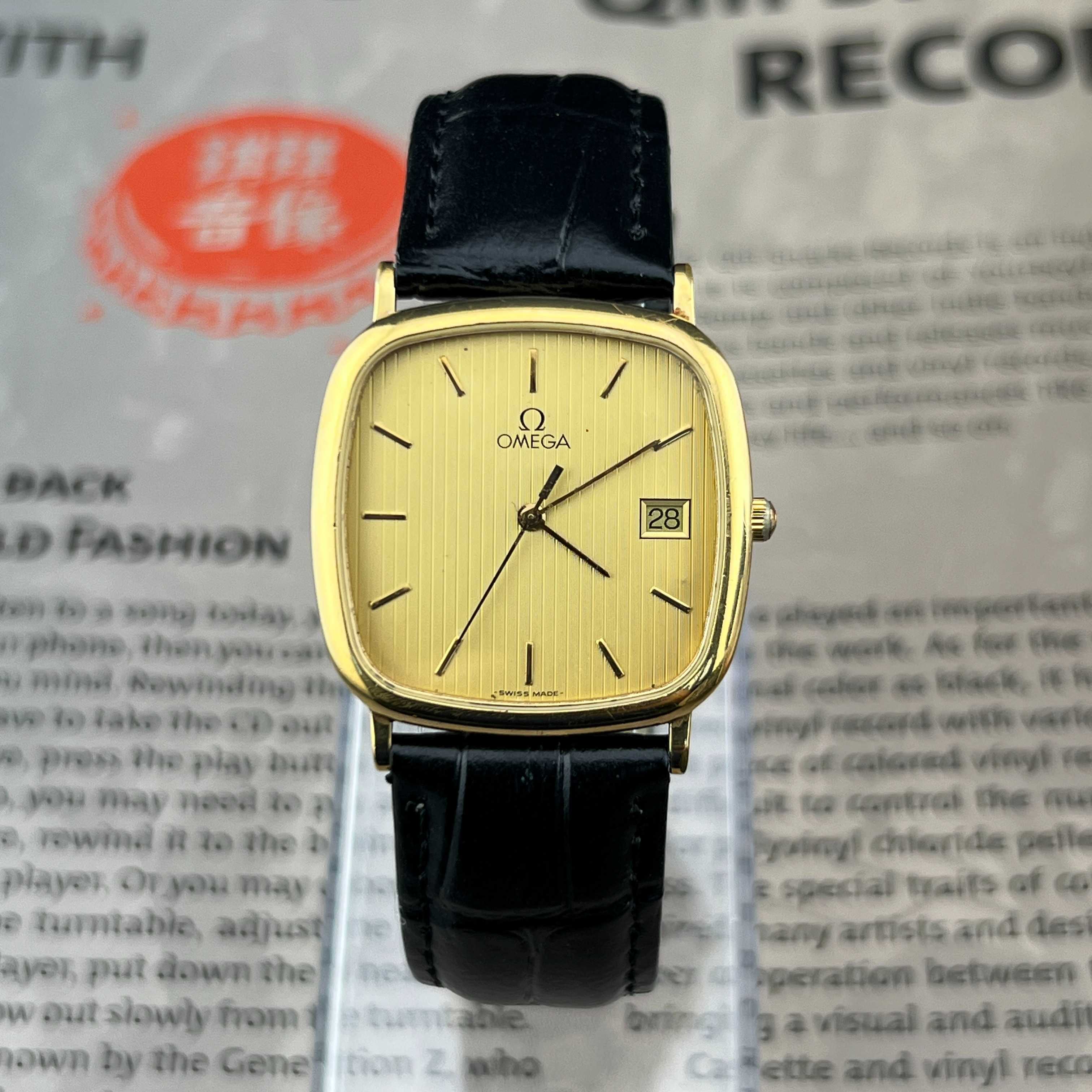 Vintage Omega De Ville Quartz Gold Dial Ref.196.0317.1 Date Swiss Made 1986