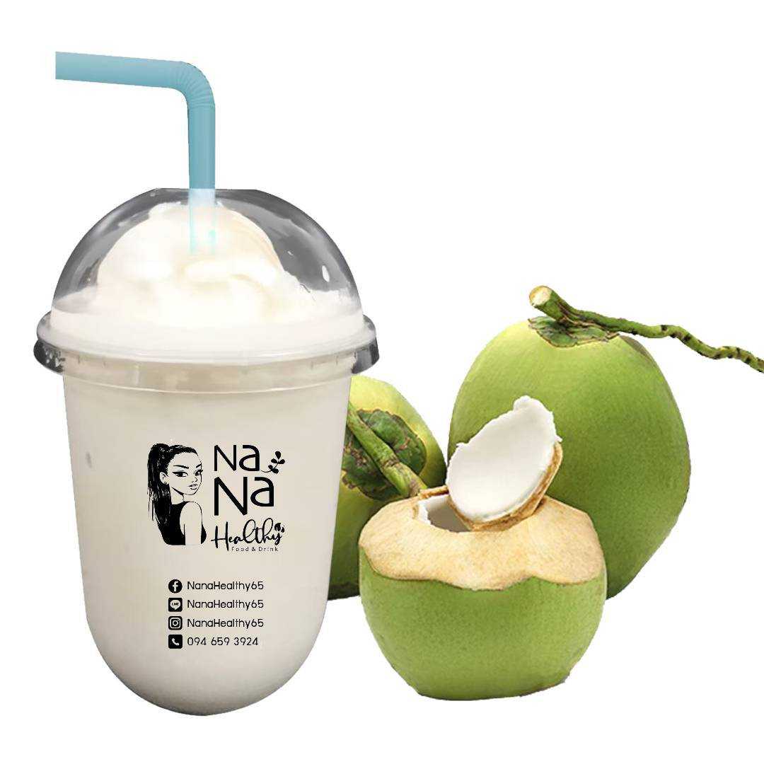 น้ำมะพร้าวปั่นนมสด / Coconut Smoothie with Milk