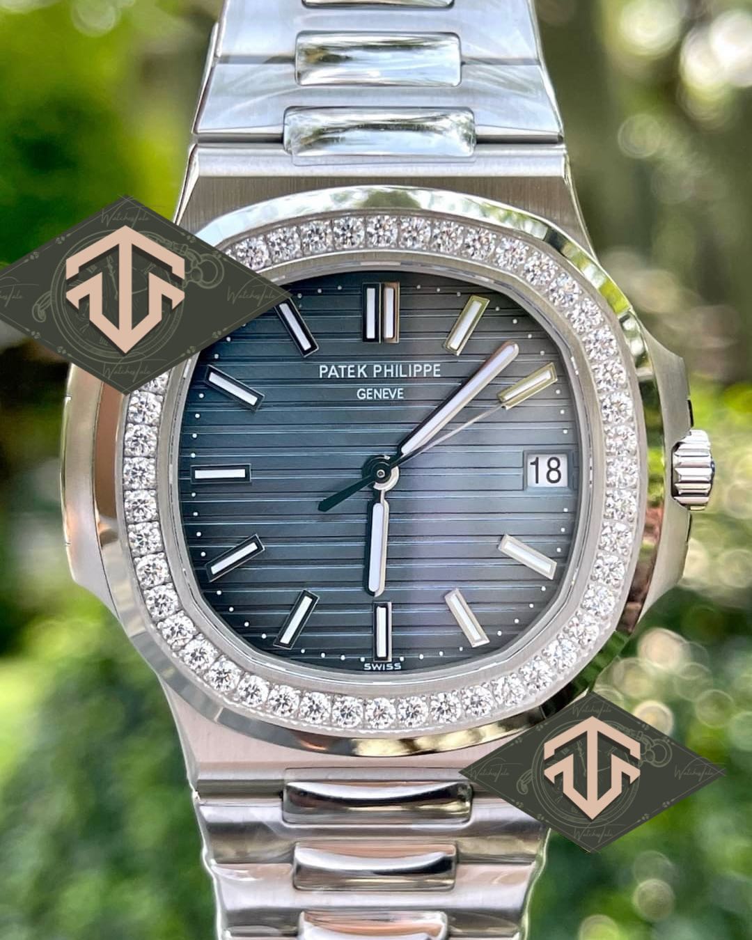 Patek Philippe Nautilus Ref.5713/1G Rare 3K