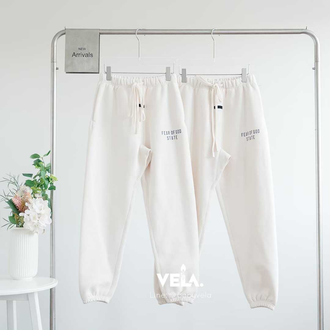 Essentials Women Fleece Essentials Sweatpant (Shell)