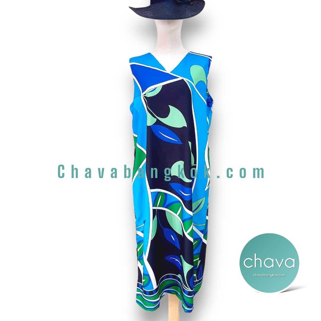 NEW!! MAXI Dress / ชุดเดรสยาว สีฟ้า ลายกราฟฟิค กระดุมหลัง มีกระเป๋า 2 ข้าง