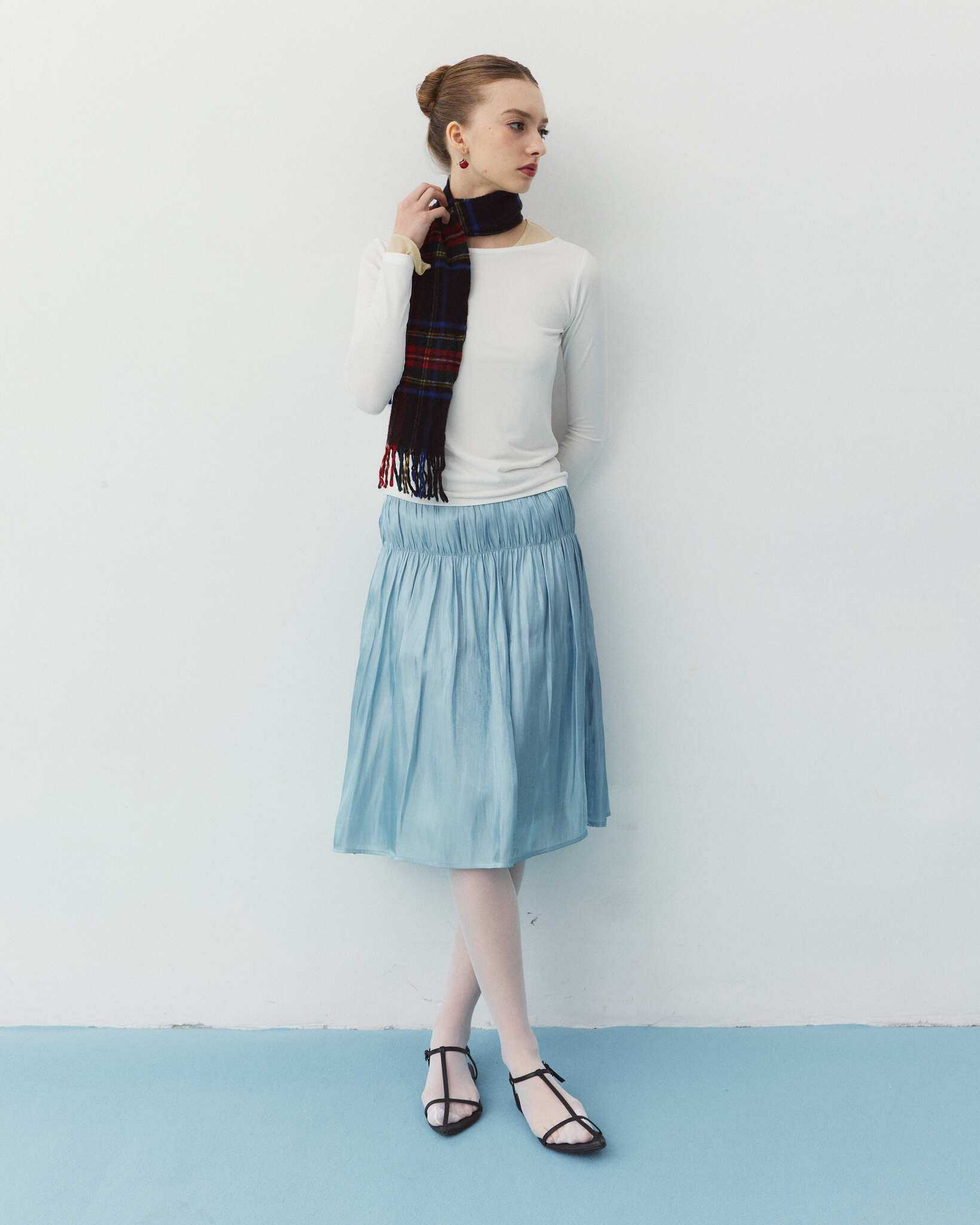 Frost smocked skirt กระโปรงสม็อค