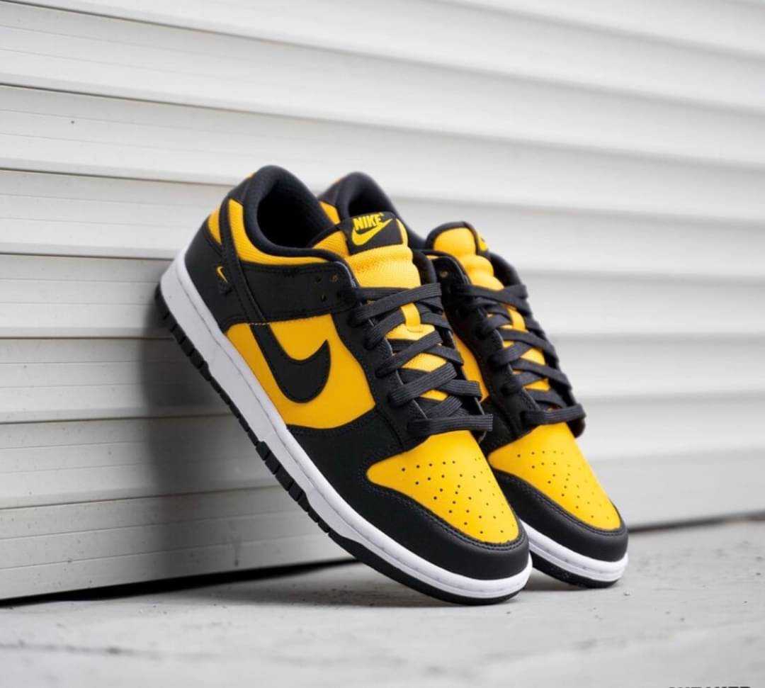Nike Dunk Low Retro​ Yellow​ black