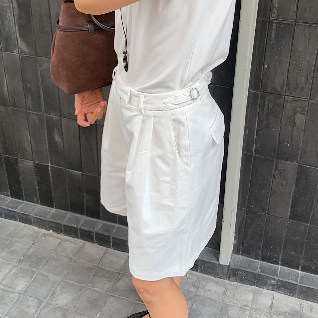 Side belt half shorts