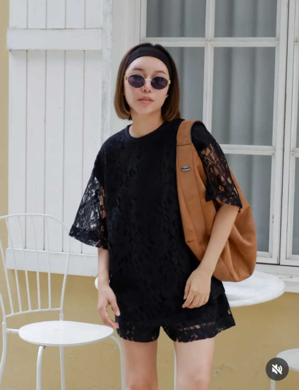 NEW  Daisy Lace  SET