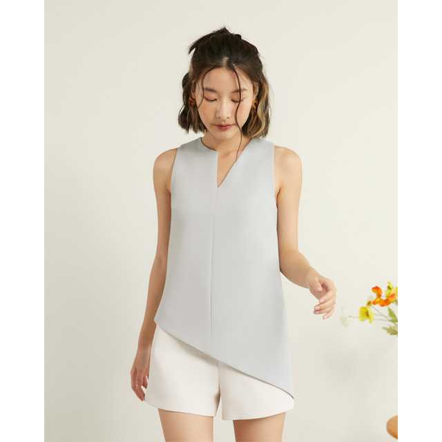 Skye Top เสื้อแขนกุด ชายเฉียง คอเสื้อ Asymmetric