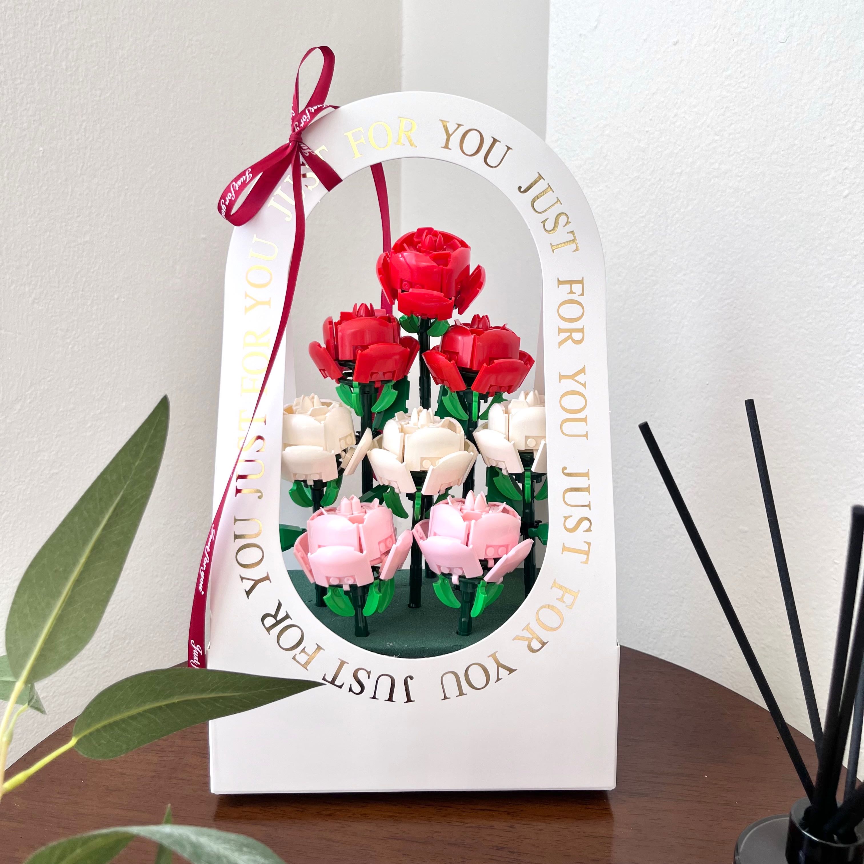 LEGO Rose in a White Basket เลโก้ดอกกุหลาบ