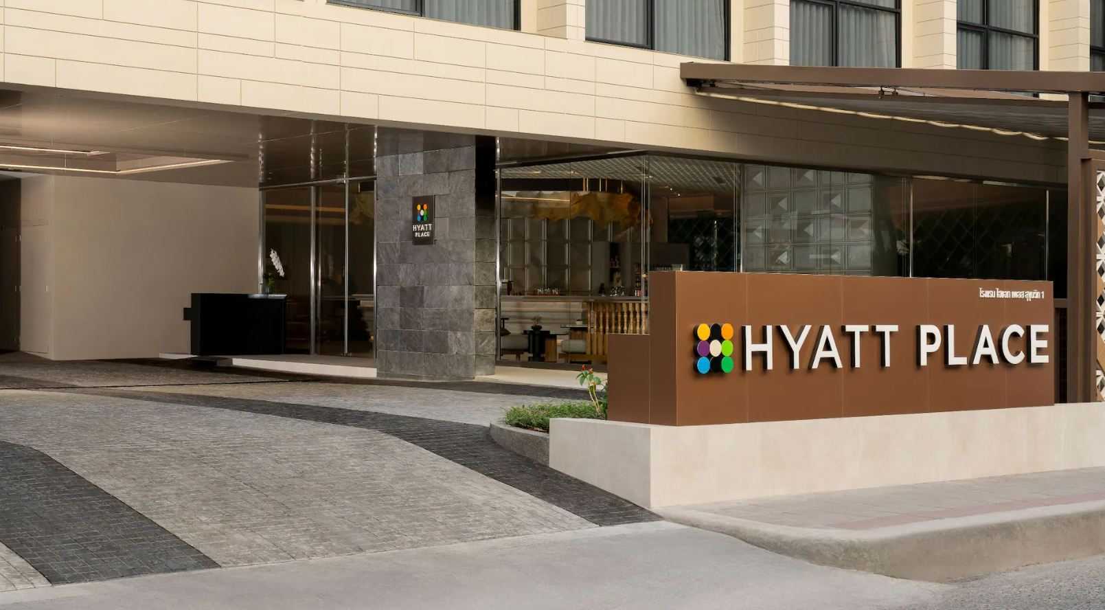 Hyatt Place Bangkok Sukhumvit 1 กรุงเทพ