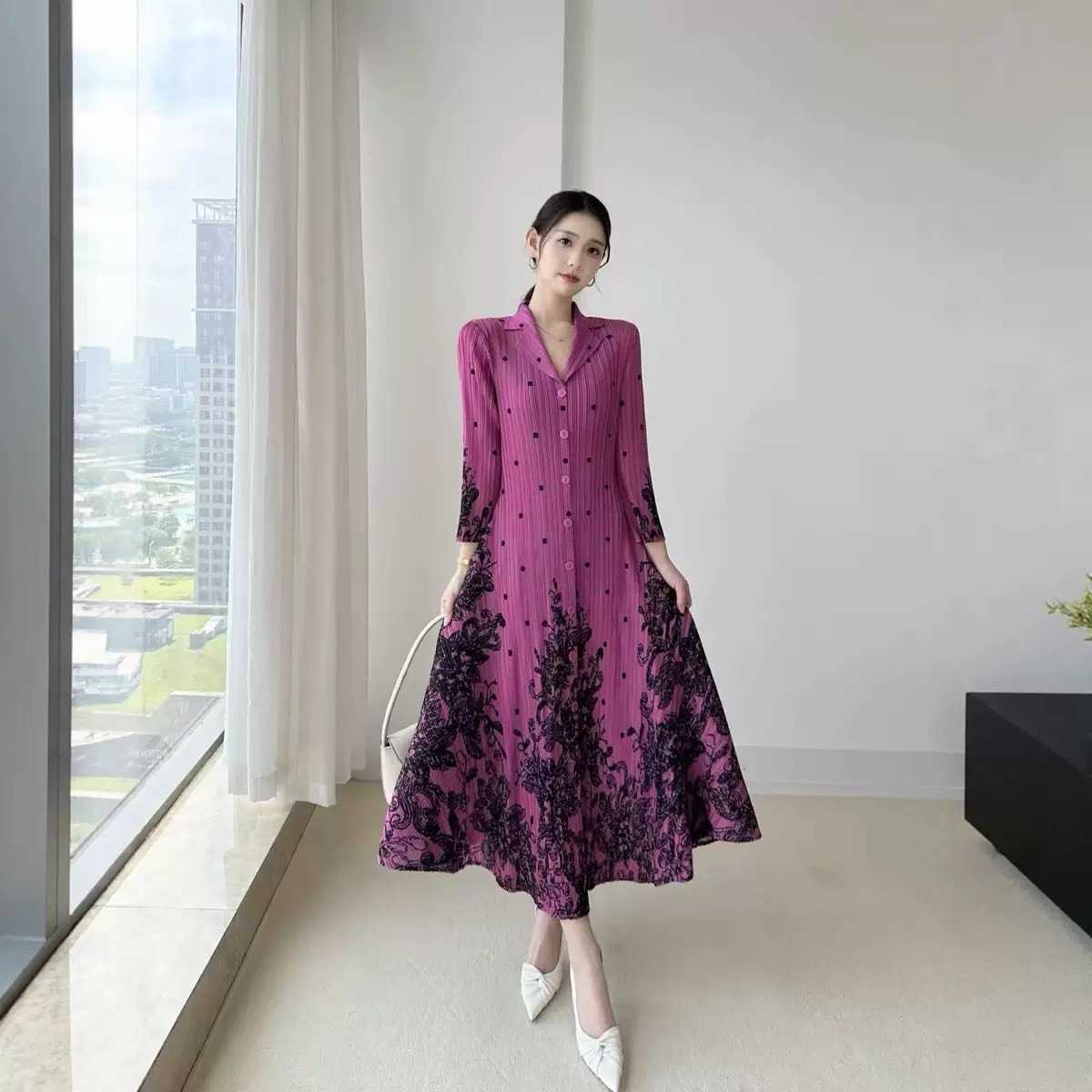 PleatByNisa B21 เดรสอัดพลีทผ้าพรีเมียม เนื้อผ้าคุณภาพ Polyester100%