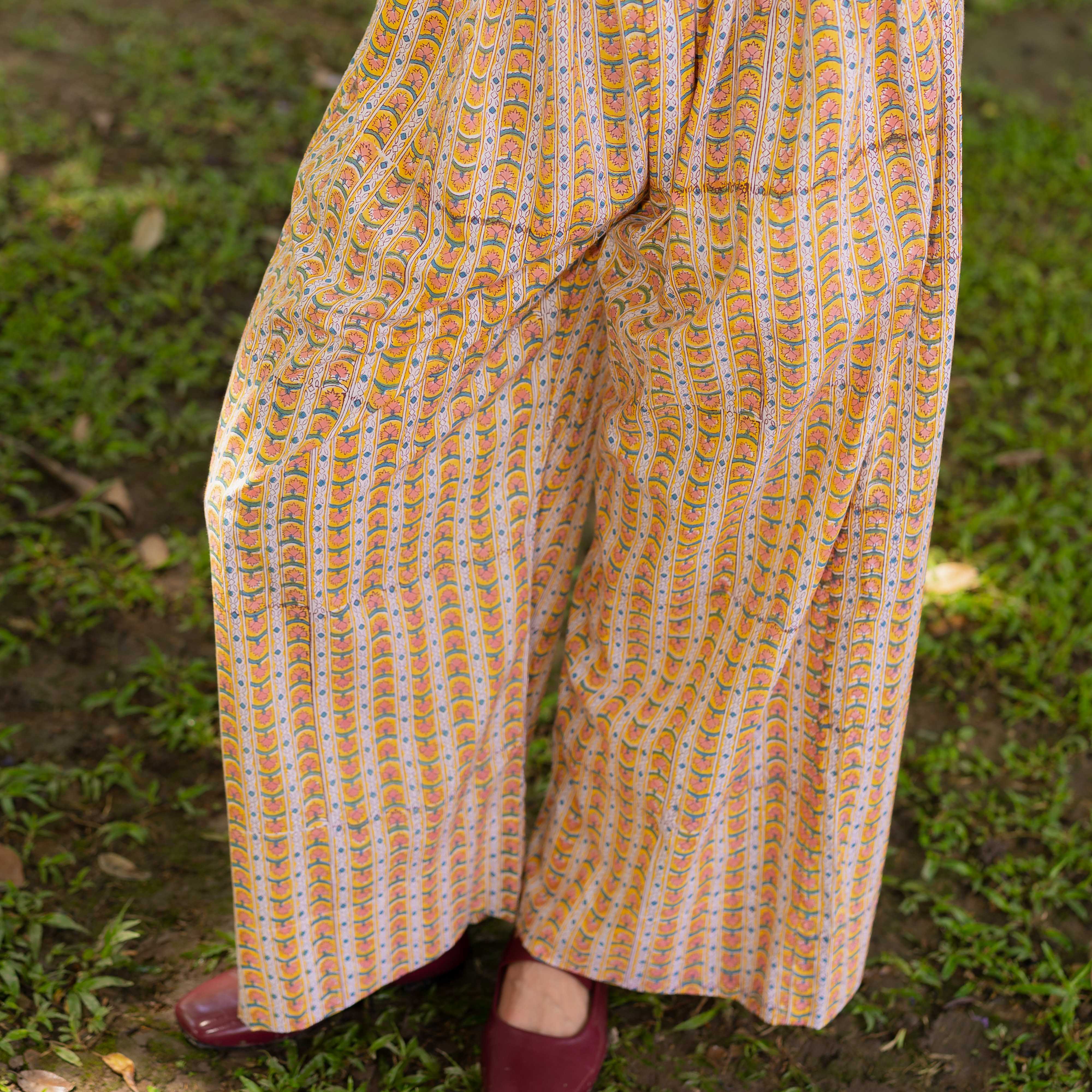 Tiny Pansy Ivy Pants